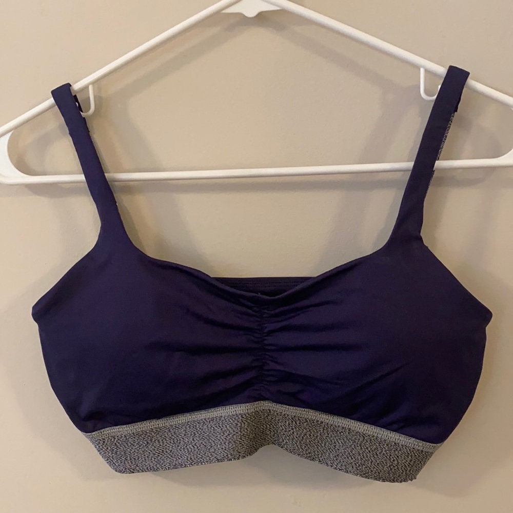 Handful Now and Zen Bra